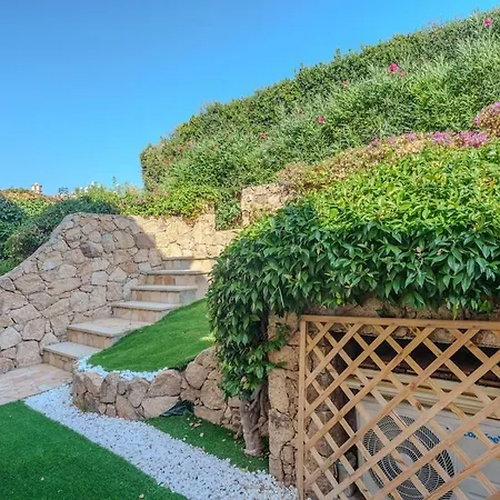 Casa N 8 Li Menduli Hébergement de vacances *