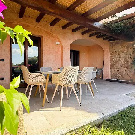 Casa N 8 Li Menduli Hébergement de vacances