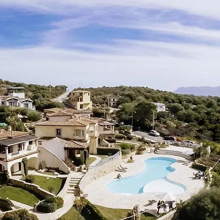 Casa N 8 Li Menduli Hébergement de vacances *